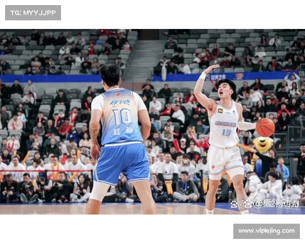 U第三比赛日：广州力克山东，江苏艰难过关新疆，辽宁胜青岛(广州山东谁赢了)