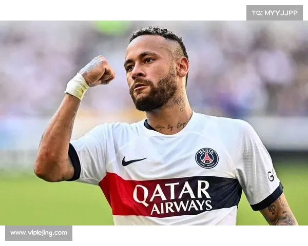 内马尔签名球衣意外误送哥斯达黎加中场，原主竟是罗德里戈(内马尔签约哪个运动品牌)