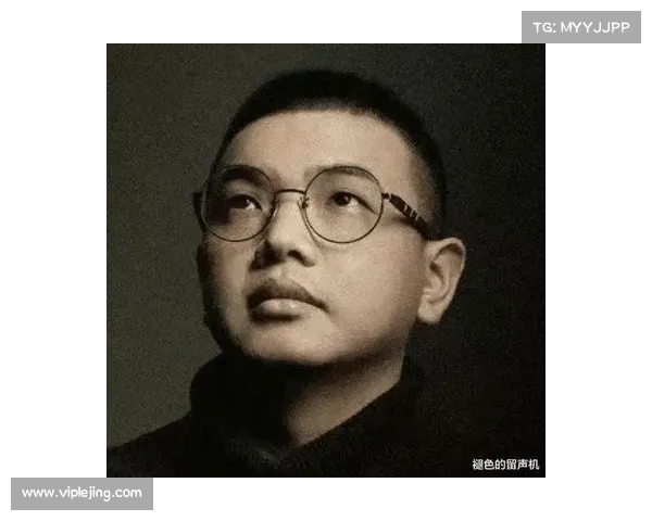 卢克文深度解析中金女生自杀案：为何他的分析比胡锡进更具启示性？